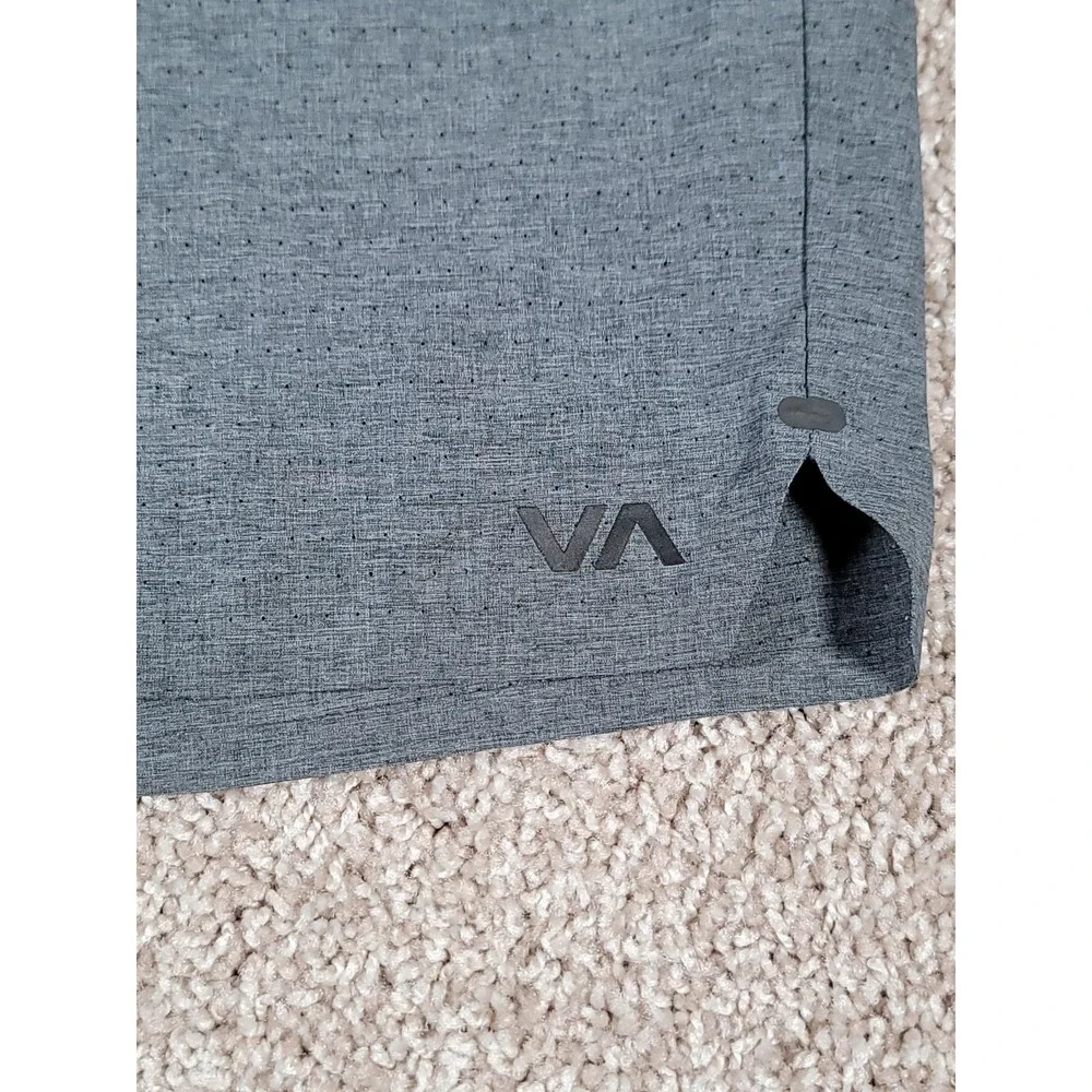 RVCA Board Shorts Size 38 Gray Drawstrings Beach Surf Zipper Pocket Swimwear Men